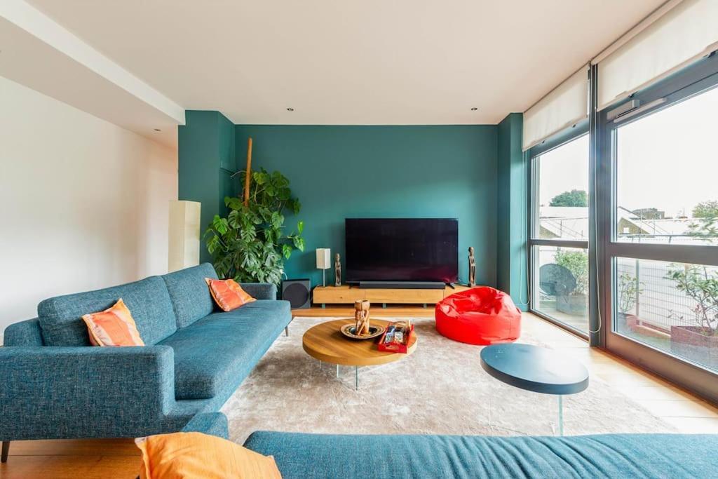 شقة Luxurious Flat Sunny, Quiet, Design, Lift, Balcony لندن المظهر الخارجي الصورة
